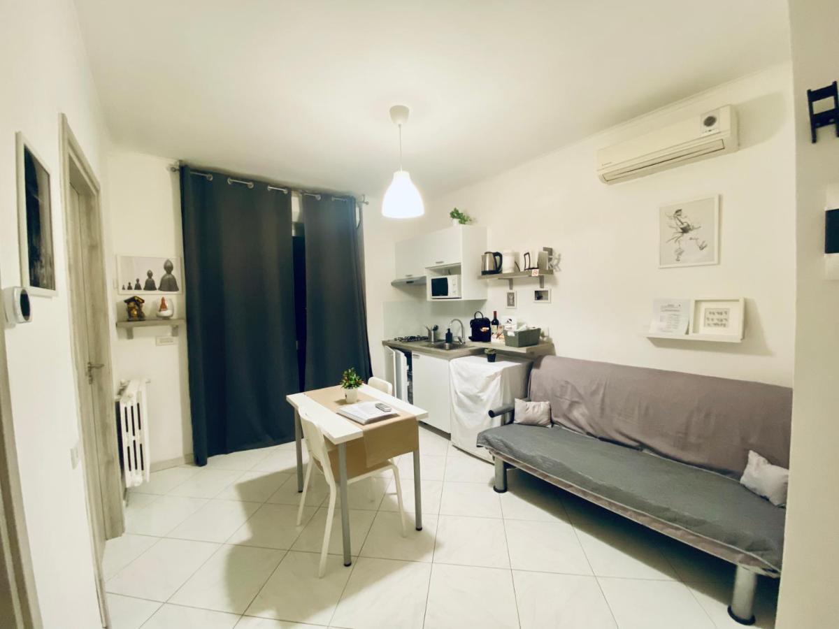 Апартаменты Vesucharme Flat Неаполь Экстерьер фото